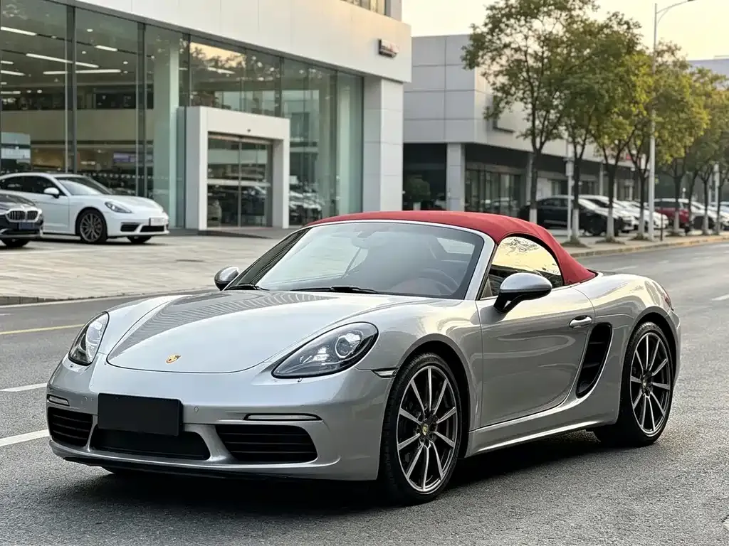 2022 Porsche 718 Boxster 2.0T
