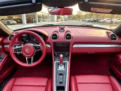 2022 Porsche 718 Boxster 2.0T — фото 4