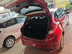 2021 Nissan Tiida 1.6L CVT — фото 19