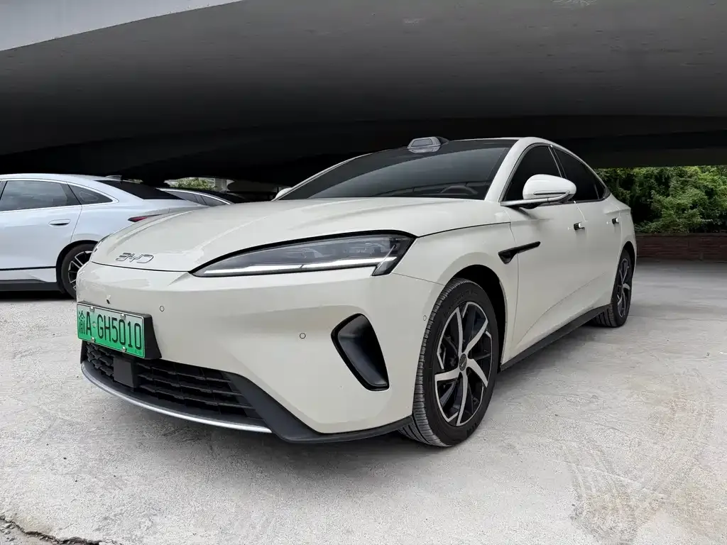 2026 BYD Seal 07 DM-i 1.5T 230km