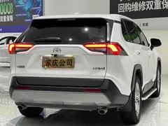 2022 Toyota RAV4 2.0L CVT 2WD Fashion, белый — фото 6