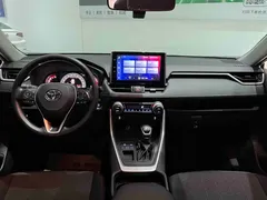2022 Toyota RAV4 2.0L CVT 2WD Fashion, белый — фото 9