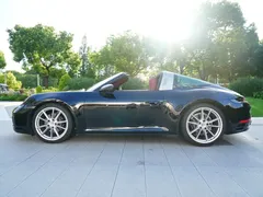 2023 Porsche 911 Targa 4 3.0T, чёрный — фото 3
