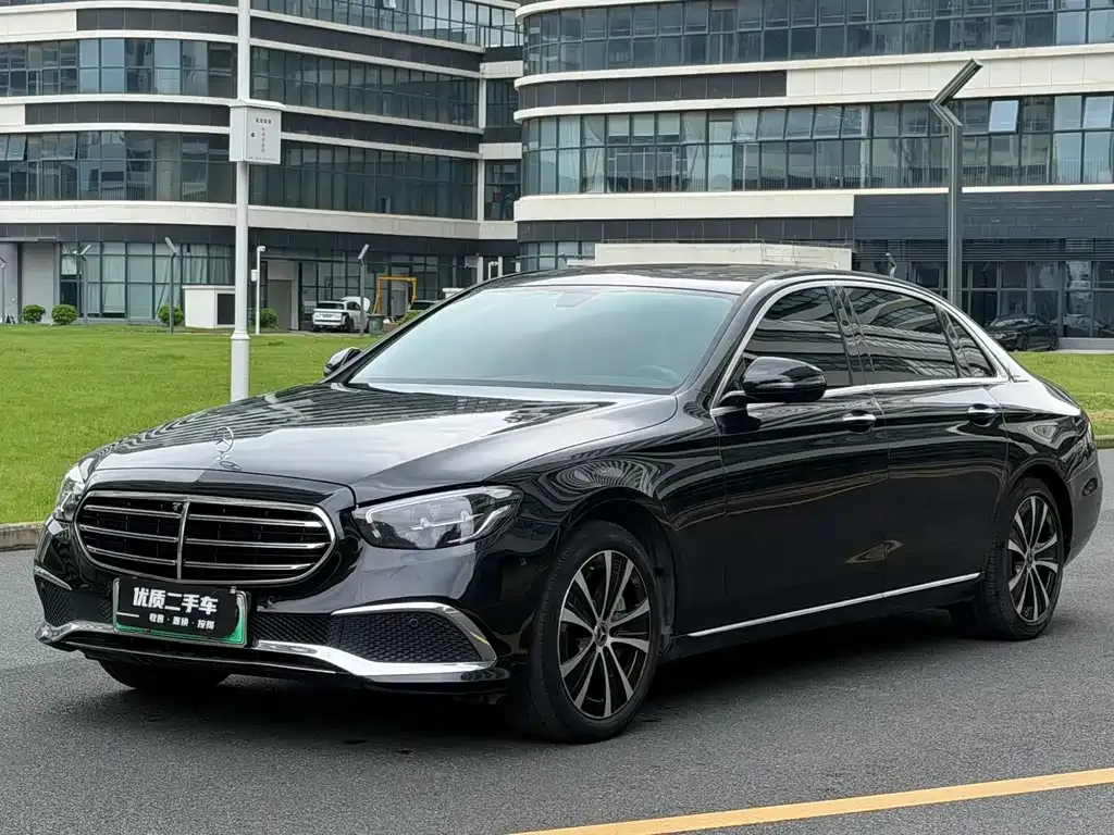 2022 Mercedes-Benz E-Class E 350 e L