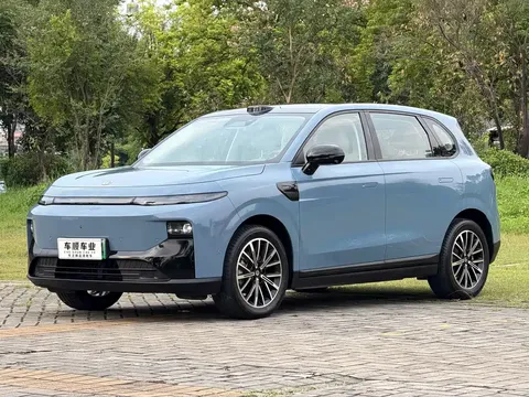 2025 Leapmotor B10 510
