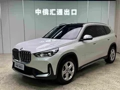 2023 BMW X1 X, белый — фото 1