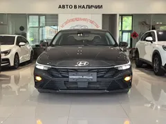 2023 Hyundai Elantra 1.5L CVT LUX Premium — фото 4