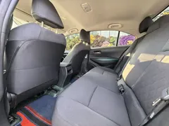 2021 Toyota Corolla Hybrid 1.8L E-CVT Elite, белый — фото 13