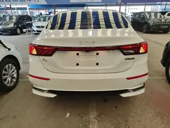 2021 Kia Cerato 1.5L CVT Youth, белый — фото 4