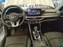 2021 Kia Cerato 1.5L CVT Youth, белый — фото 6