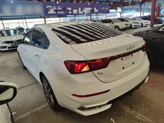 2021 Kia Cerato 1.5L CVT Youth, белый — фото 23