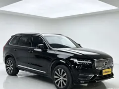 2021 Volvo XC90 B5 Luxury 7-seat, чёрный — фото 2
