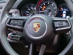 2022 Porsche Macan 2.0T, синий — фото 11