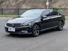 2021 Volkswagen Magotan 330TSI DSG 30, чёрный — фото 1