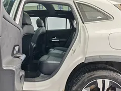 2023 Mercedes-Benz GLA 220, белый — фото 12