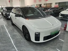 2025 Li Auto i6 2WD Standard, белый — фото 4