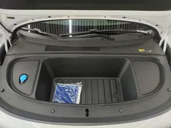 2025 Li Auto i6 2WD Standard, белый — фото 20