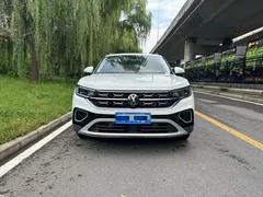 2023 Volkswagen Tayron 330TSI 2WD Plus, белый — фото 2