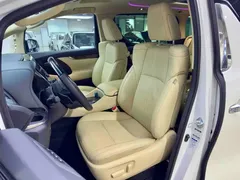 2020 Toyota Vellfire Hybrid 2.5L HV Premium, белый — фото 16