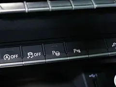 2023 Audi Q5L 45T, чёрный — фото 13