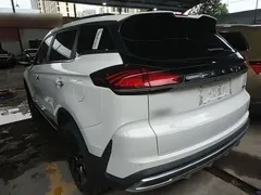 2022 Geely Atlas 1.8T DCT Smart, белый — фото 5