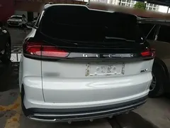 2022 Geely Atlas 1.8T DCT Smart, белый — фото 6