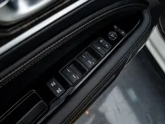 2020 Honda UR-V 370TURBO 4WD, белый — фото 13