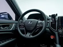 2020 Honda UR-V 370TURBO 4WD, белый — фото 16