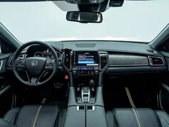 2020 Honda UR-V 370TURBO 4WD, белый — фото 17
