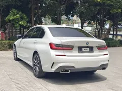2022 BMW 3 Series 325Li M Sport, белый — фото 13