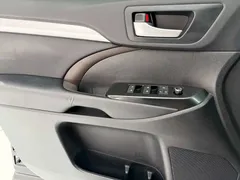 2021 Toyota Highlander 2.0T 4WD Luxury 7, чёрный — фото 13