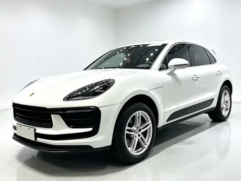 2023 Porsche Macan 2.0T