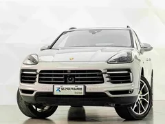 2023 Porsche Cayenne E-Hybrid 2.0T PHEV Platinum — фото 3