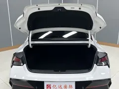 2023 Hyundai Elantra 1.5L CVT GLX Elite, белый — фото 26
