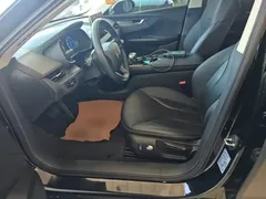2023 Hongqi E-QM5 Basic Mobility, чёрный — фото 11