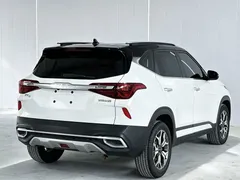 2020 Kia Seltos 1.5L CVT Trend, белый — фото 4