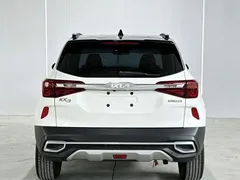 2020 Kia Seltos 1.5L CVT Trend, белый — фото 5