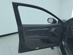 2023 Toyota Camry 2.0G Luxury, чёрный — фото 7