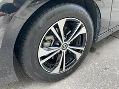 2021 Nissan Sylphy 1.6L XL CVT, чёрный — фото 4