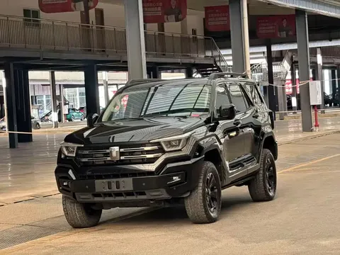 2023 Tank 400 Hi4-T