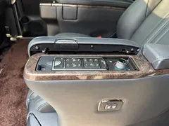 2021 Toyota Alphard Hybrid 2.5L Premium, белый — фото 9