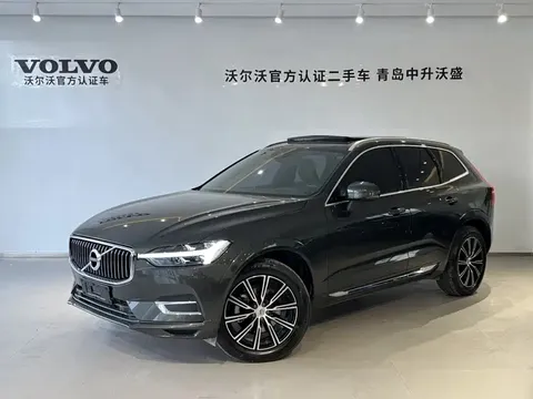 2021 Volvo XC60 4WD Luxury