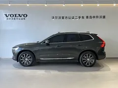 2021 Volvo XC60 4WD Luxury — фото 3