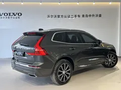 2021 Volvo XC60 4WD Luxury — фото 8