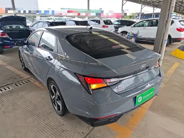 2022 Hyundai Elantra 1.5L CVT GLX Elite