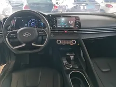 2022 Hyundai Elantra 1.5L CVT GLX Elite — фото 10