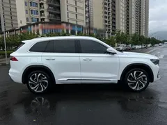 2023 Geely Monjaro 2.0TD AT 2WD, белый — фото 8
