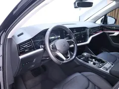 2022 Volkswagen Touareg 3.0TSI, чёрный — фото 11