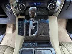 2021 Toyota Alphard Hybrid 2.5L Premium, чёрный — фото 11
