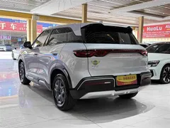 2024 BYD Yuan UP 401km Vitality, белый — фото 4
